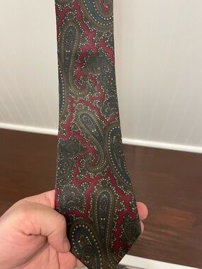 Vintage Allen Solly Men’s Silk Tie Burgundy Green Paisley Necktie Nottingham Eng